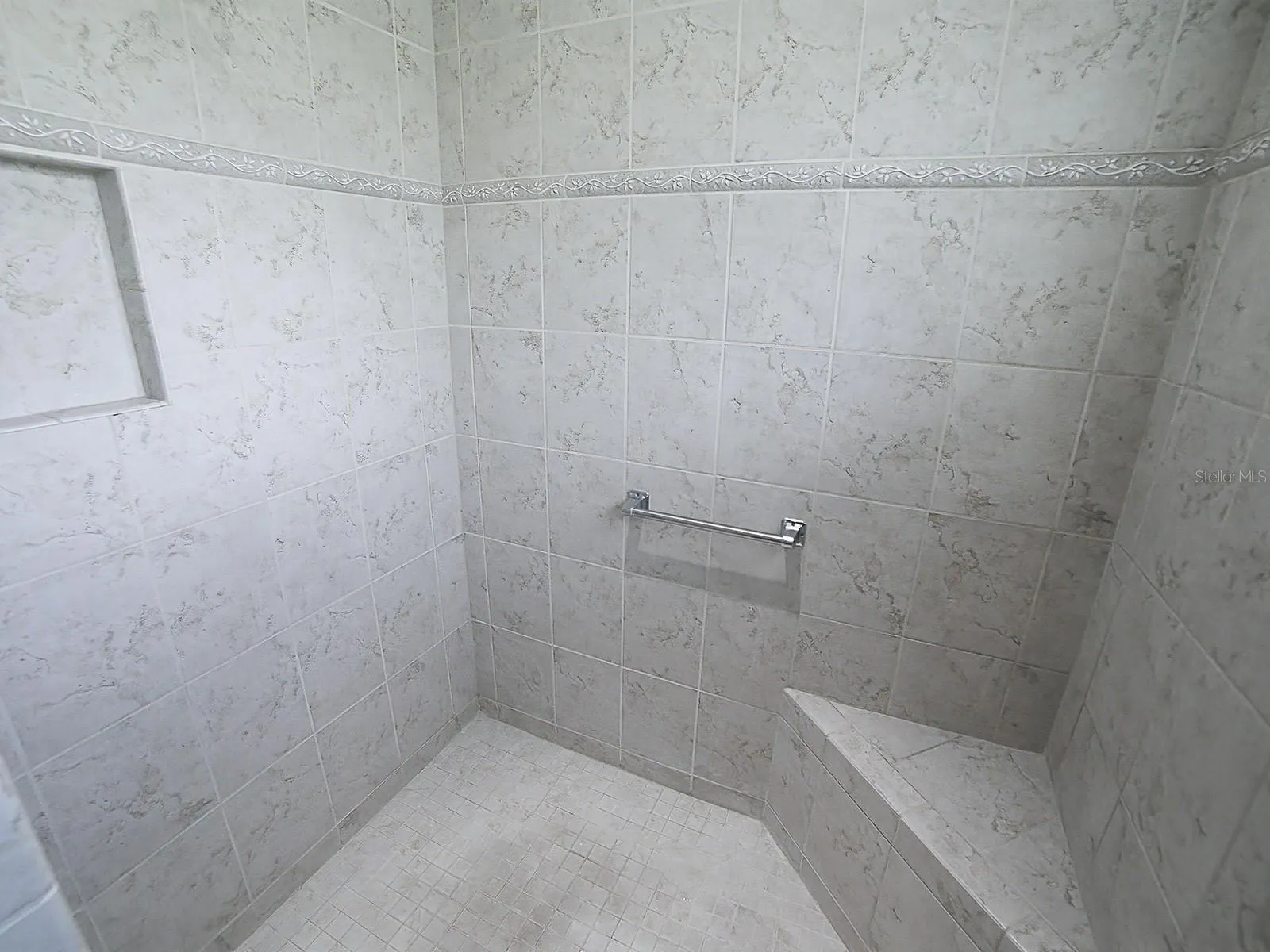 Primary shower