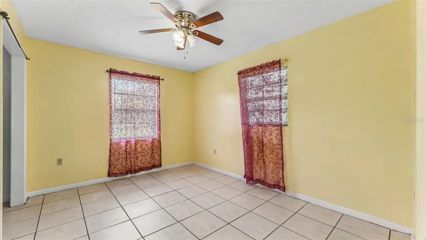 Virtually removed furniture items