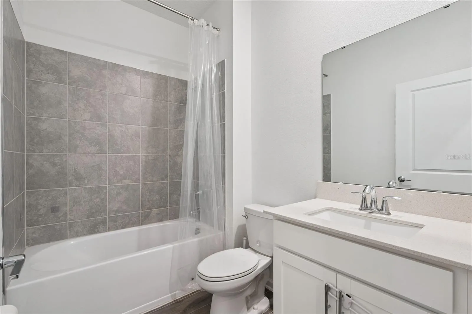 Full bathroom