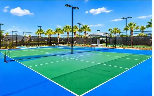 Well maintained tennis courts for residents to enjoy