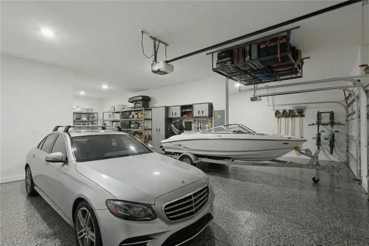 Do you have a boat??NO PROBLEM park it in the garage