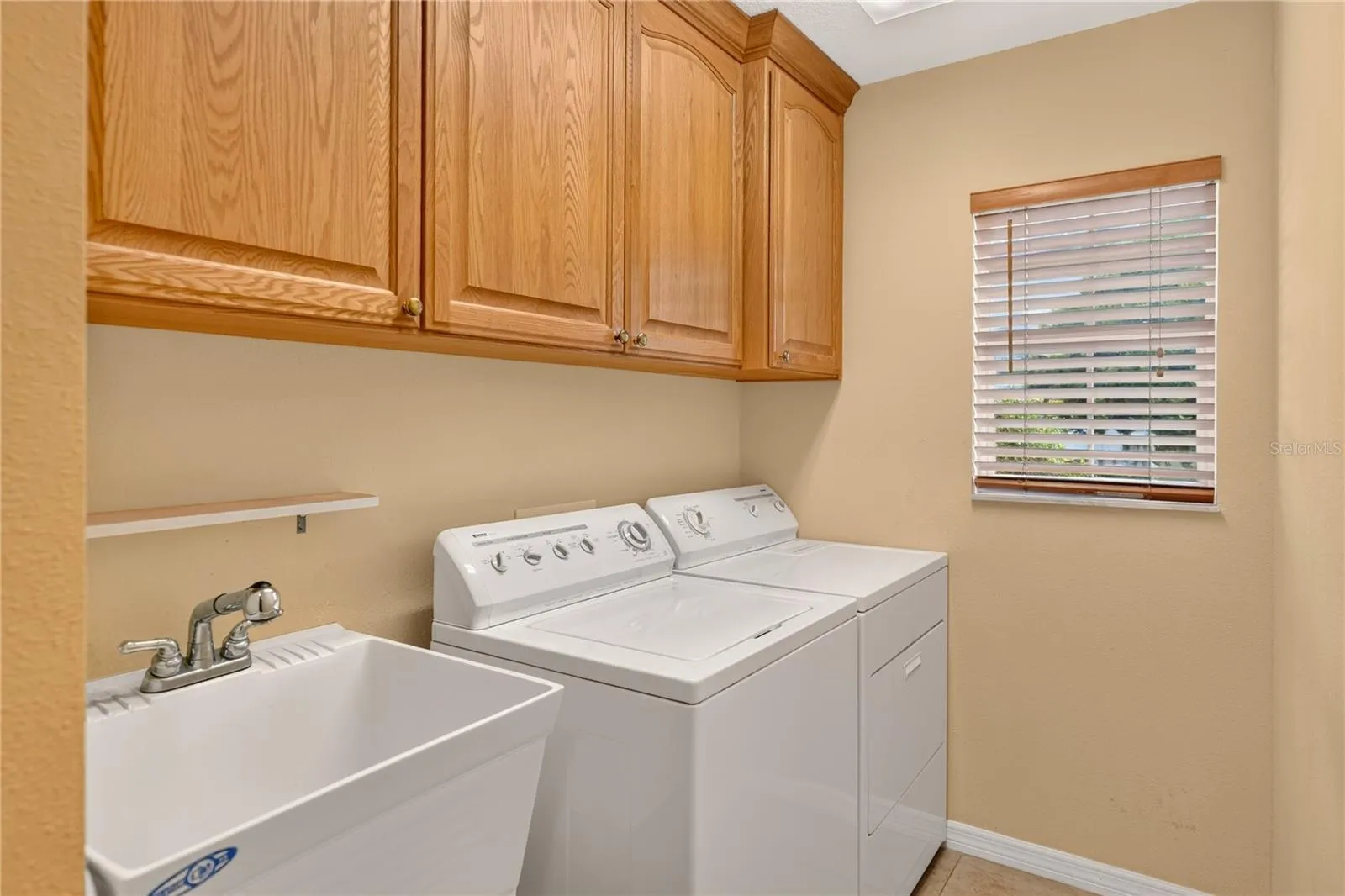 Indoor laundry room