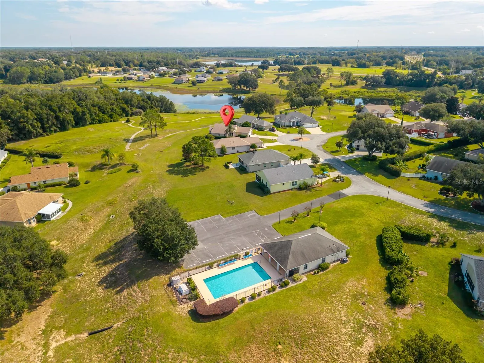 Close proximity to clubhouse &amp; pool