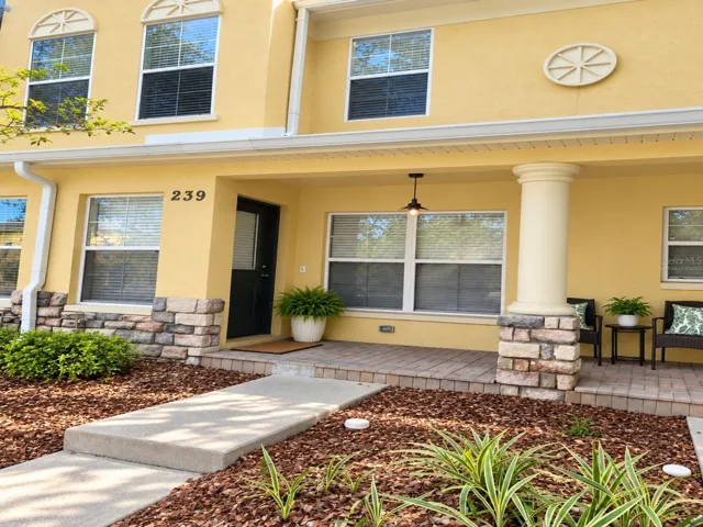 Virtually Staged - Front  Entrance