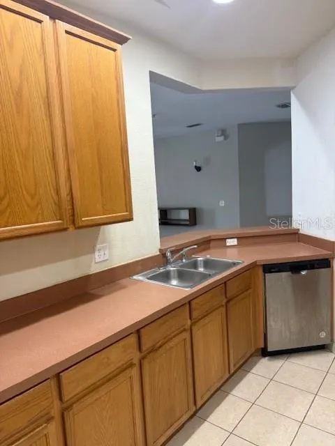 Kitchen with Lots of Cabinets