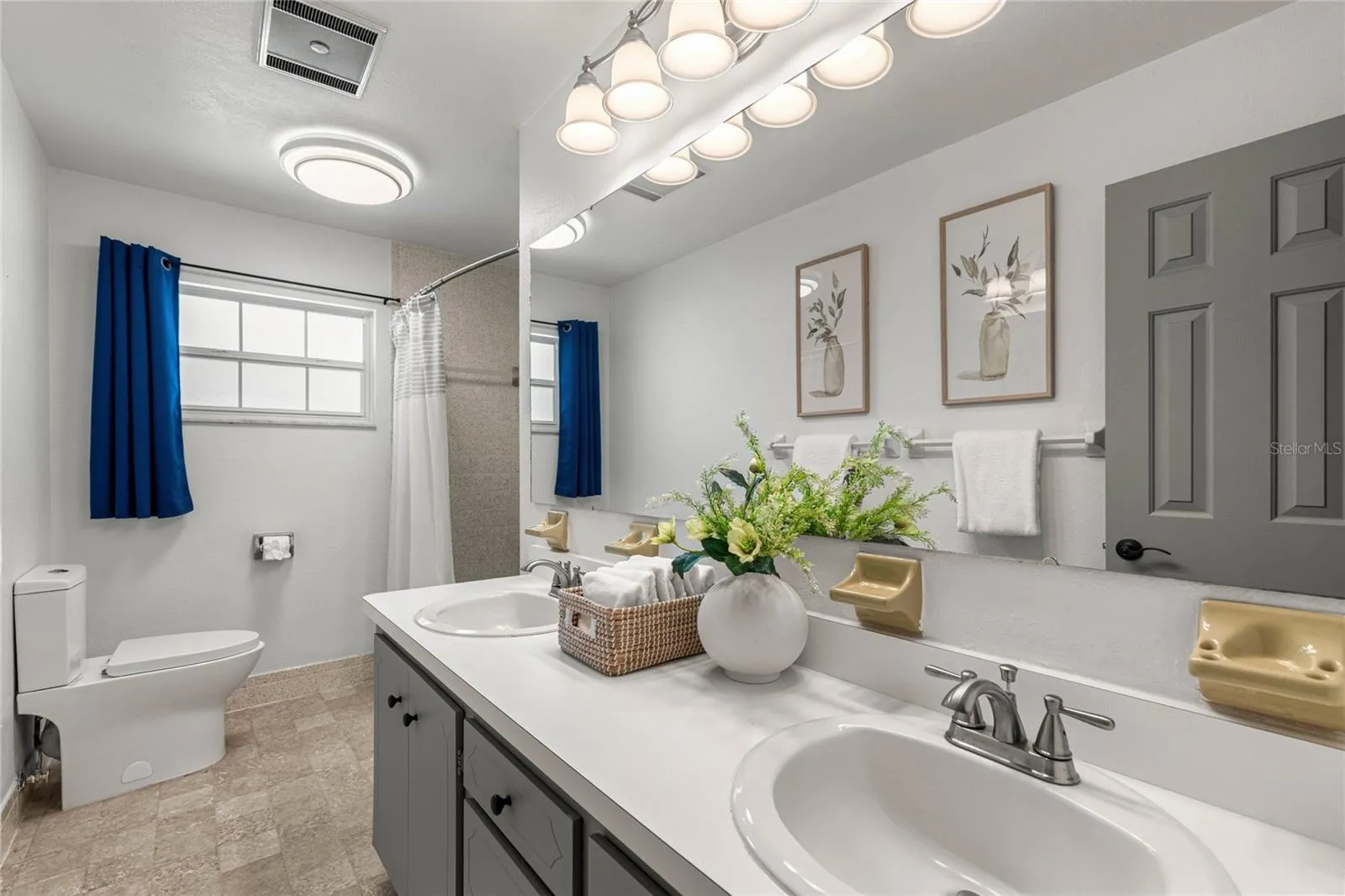 Upstairs Bathroom