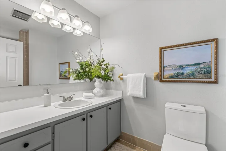 En-suite Bathroom