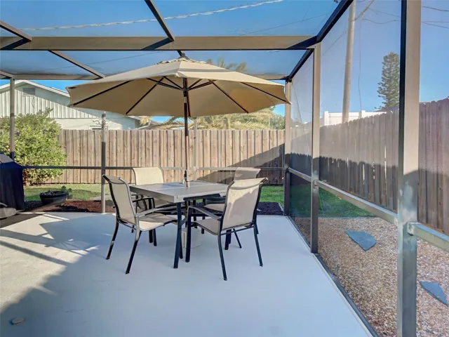 Dine alfresco under the stars in the very private lanai.  Lanai surface was just freshly painted.