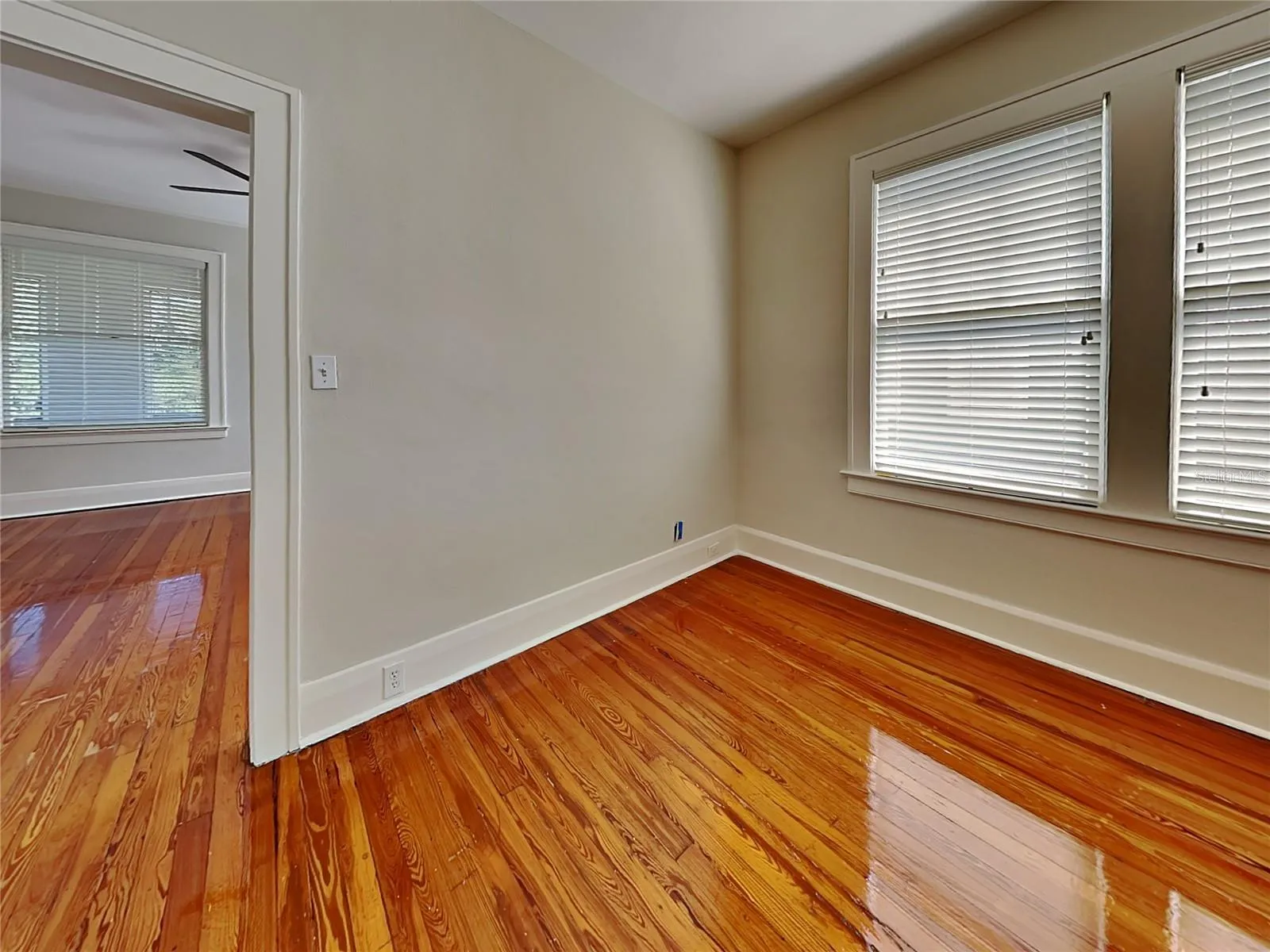 Living/Dining Pics of unit 3