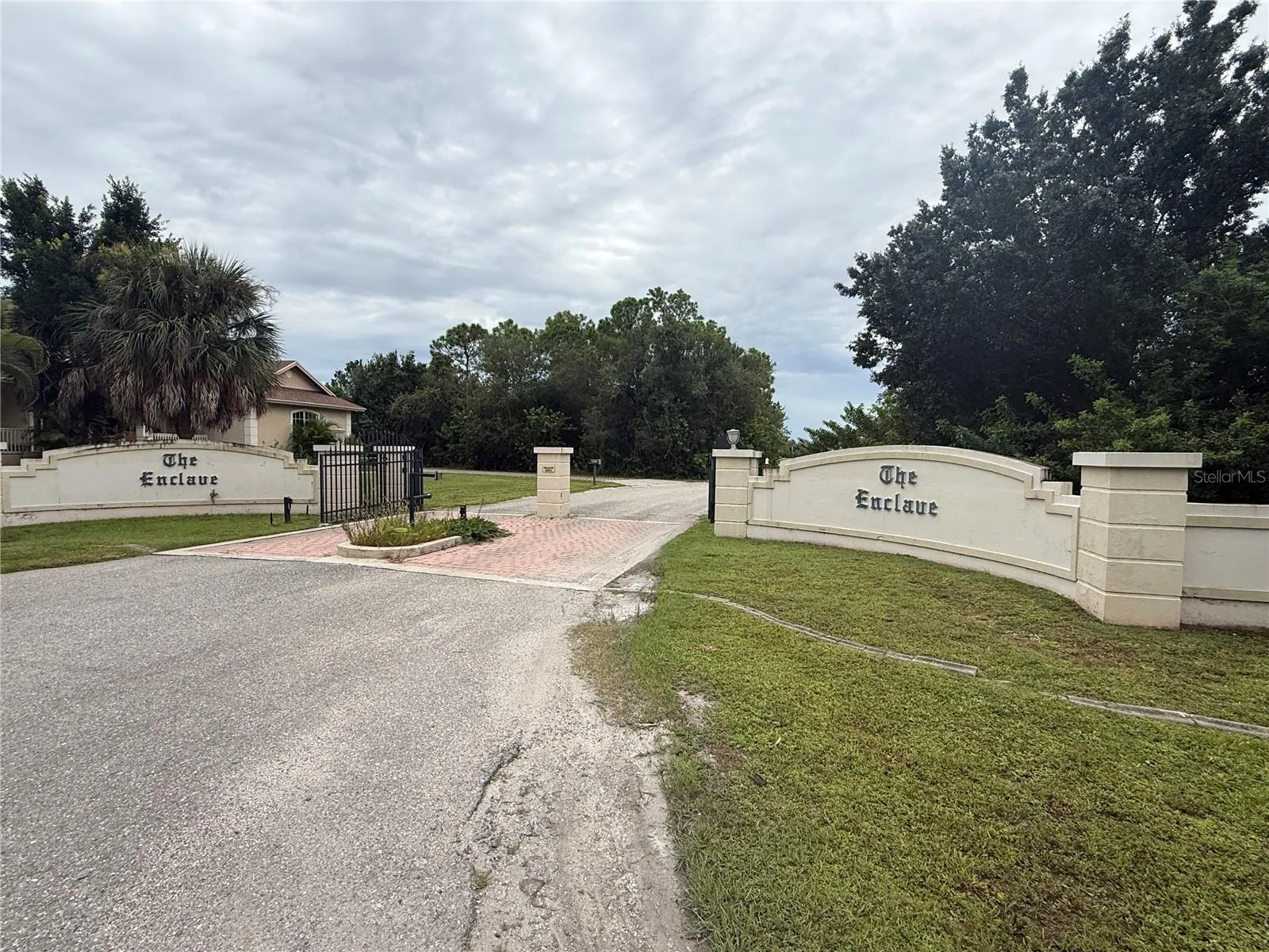 Gate View