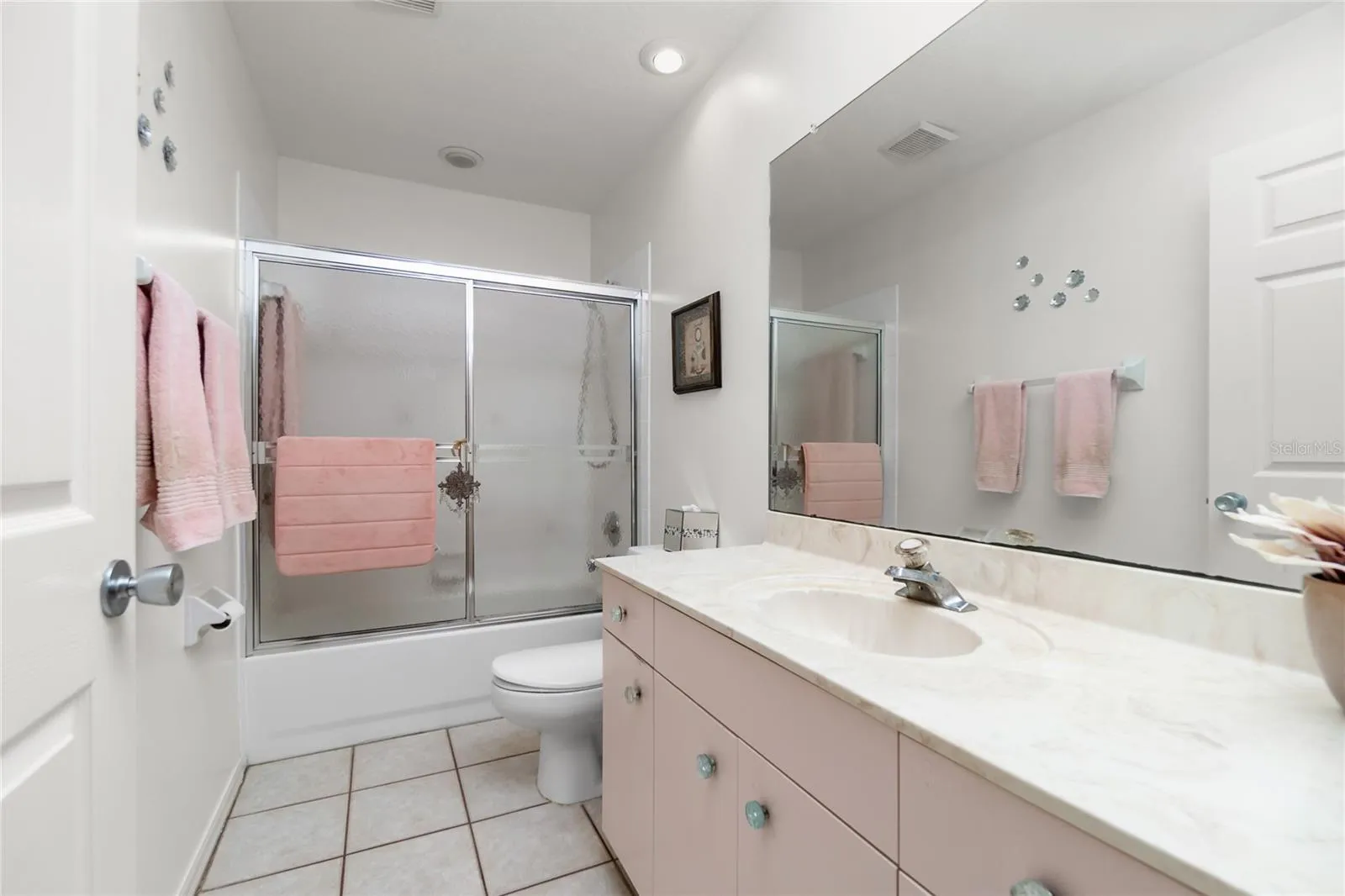 Primary Bath has a combo tub/shower