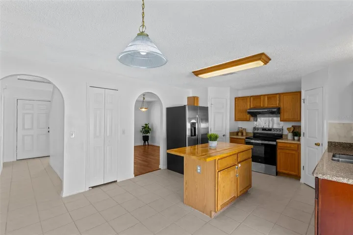 Large Open Kitchen