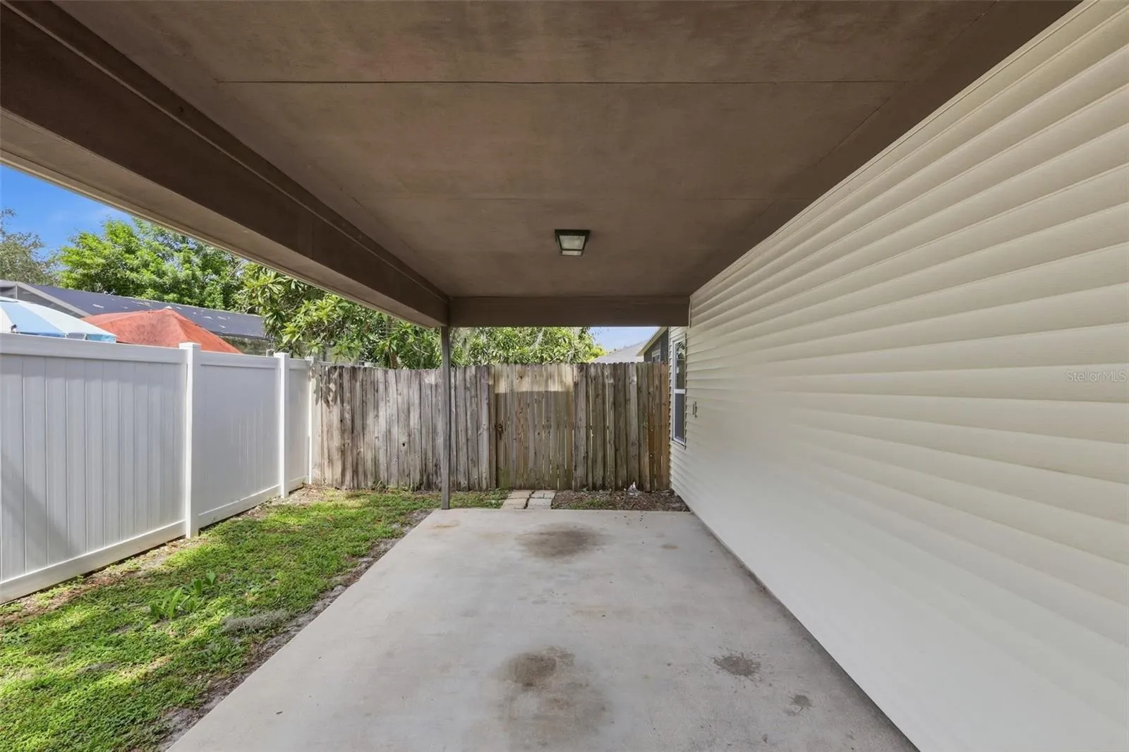 carport