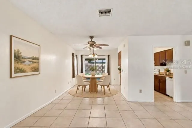 Dining Room Virtually staged