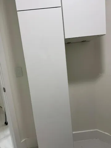 LAUNDRY ROOM, SECOND FLOOR.