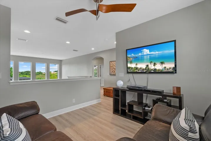 Loft/Bonus Room