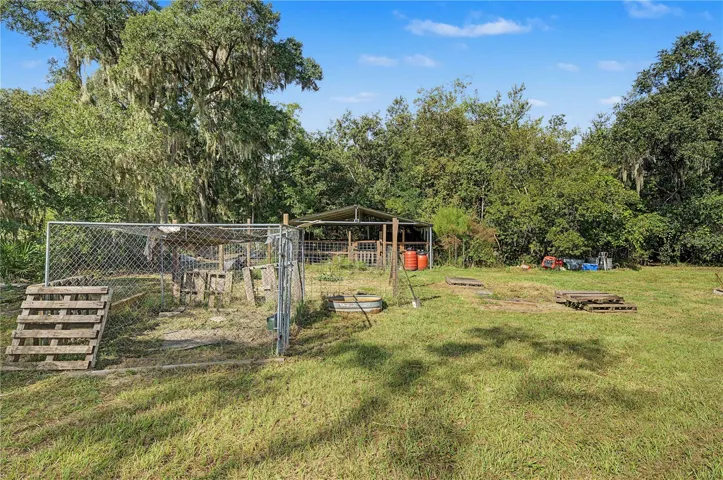 Fenced In Animal Area - 30436 Calle Lane