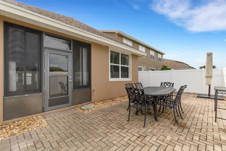Completely fenced outdoor patio area
