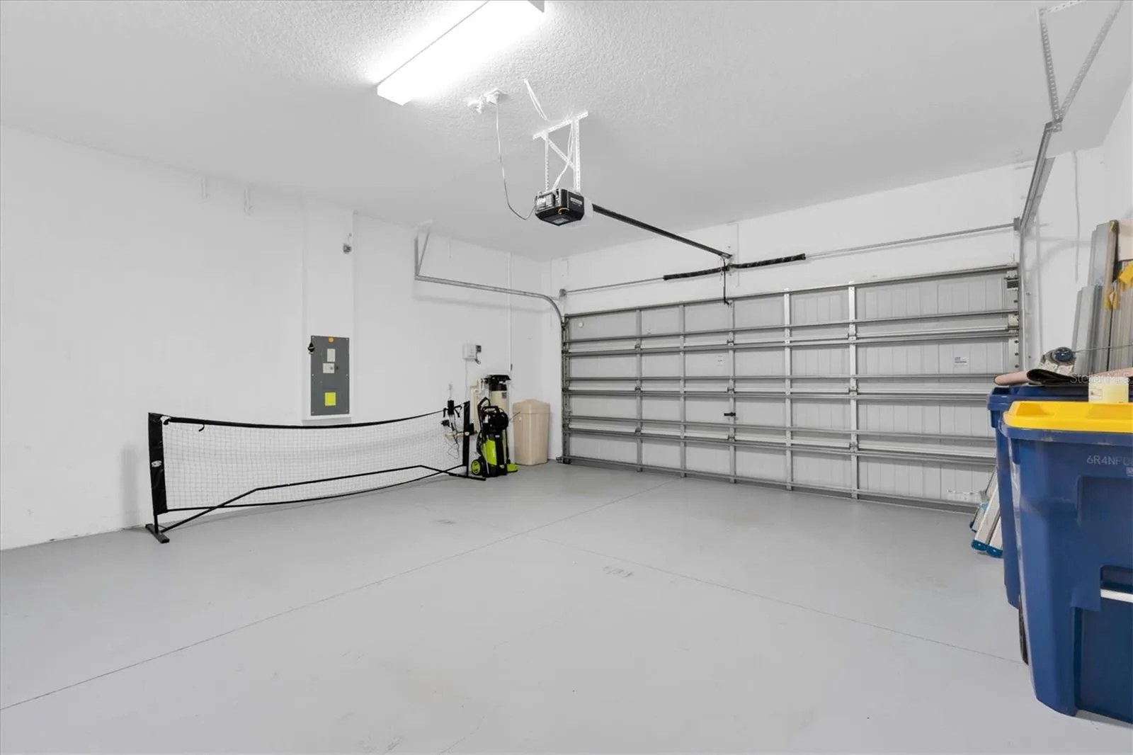 Spacious 2 Car Garage