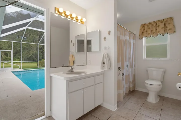 Pool/guest bathroom