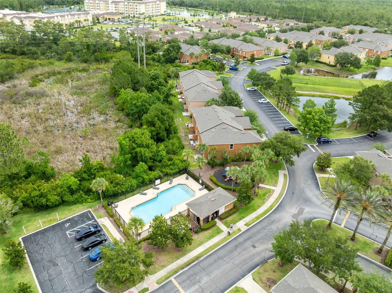 Community pool