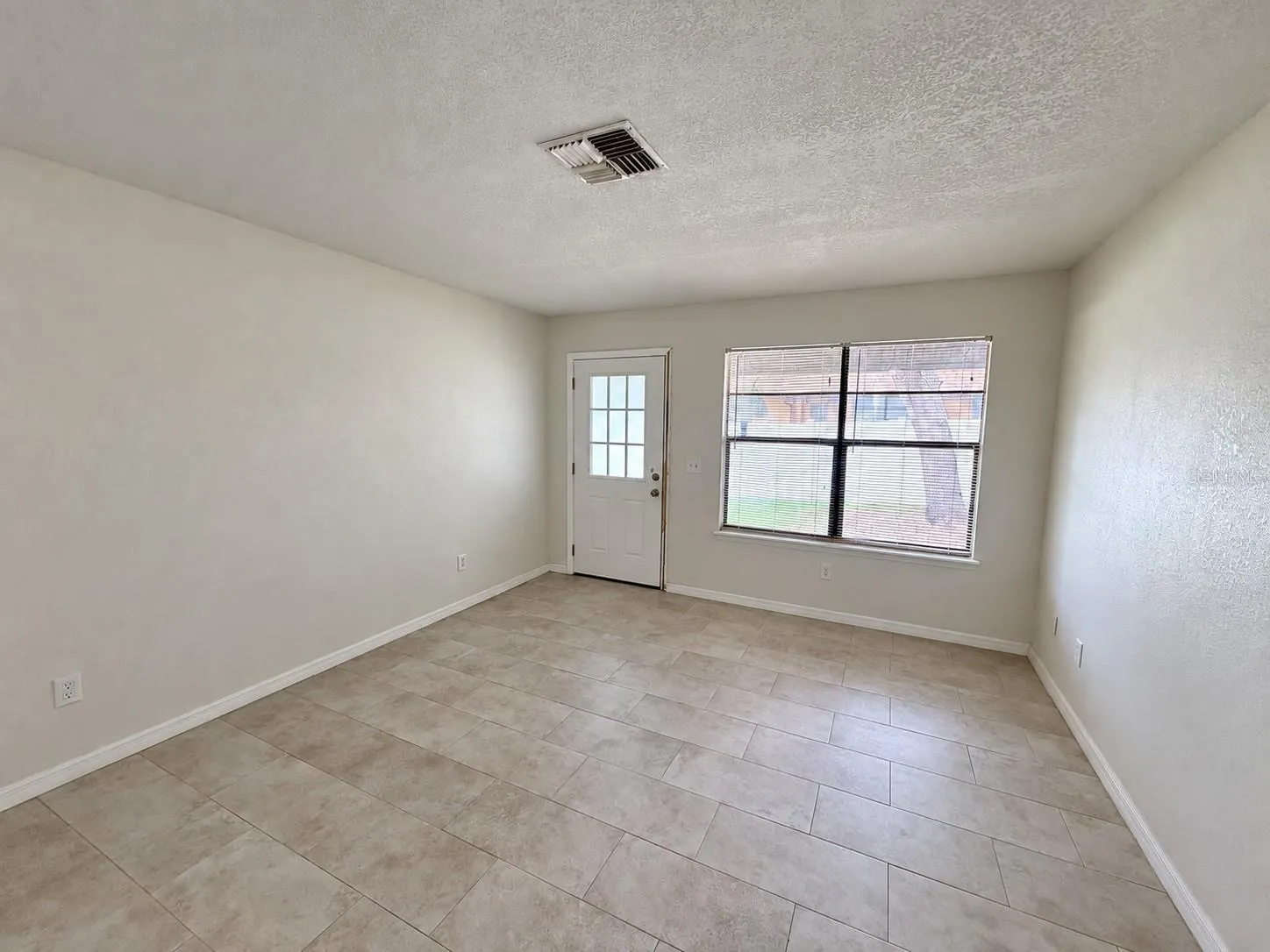 Living room/front door