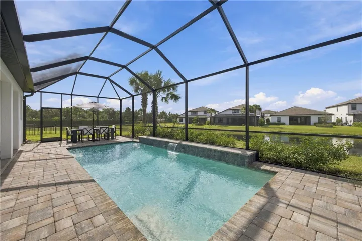 Screened in Pool