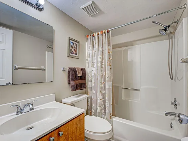 Shower/ Tub combo