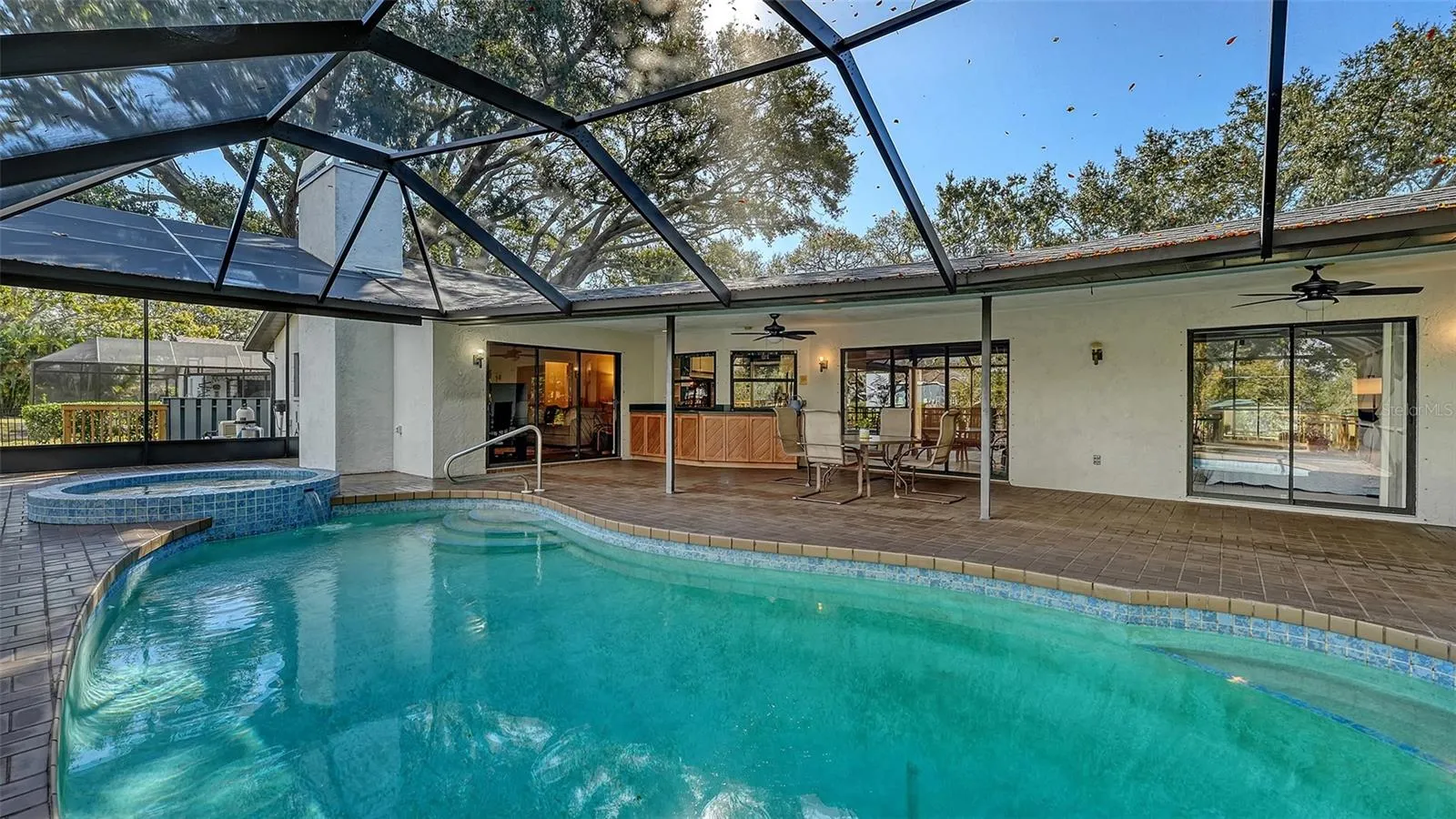 Caged Pool &amp; Spa