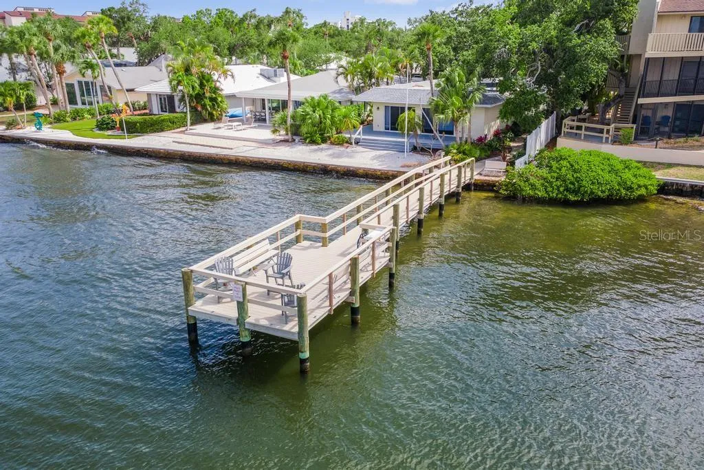 Your private community fishing Pier &amp; Kayak put-in