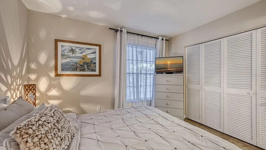 Guest Bedroom with Spacious Closet