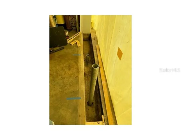 Dam Easy Flood Barriers - Showing Installation at Garage Door
