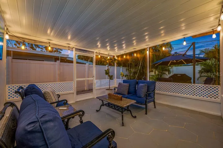Entertain Family or Friends - Large Pavers, Covered and Screened Lanai
