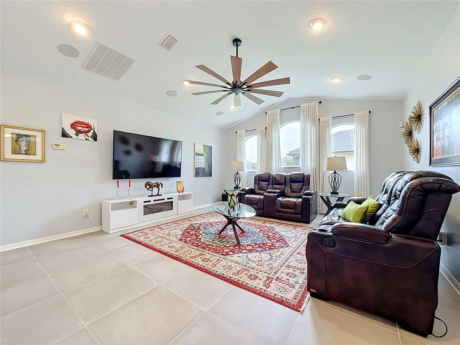 Over-sized Family Room