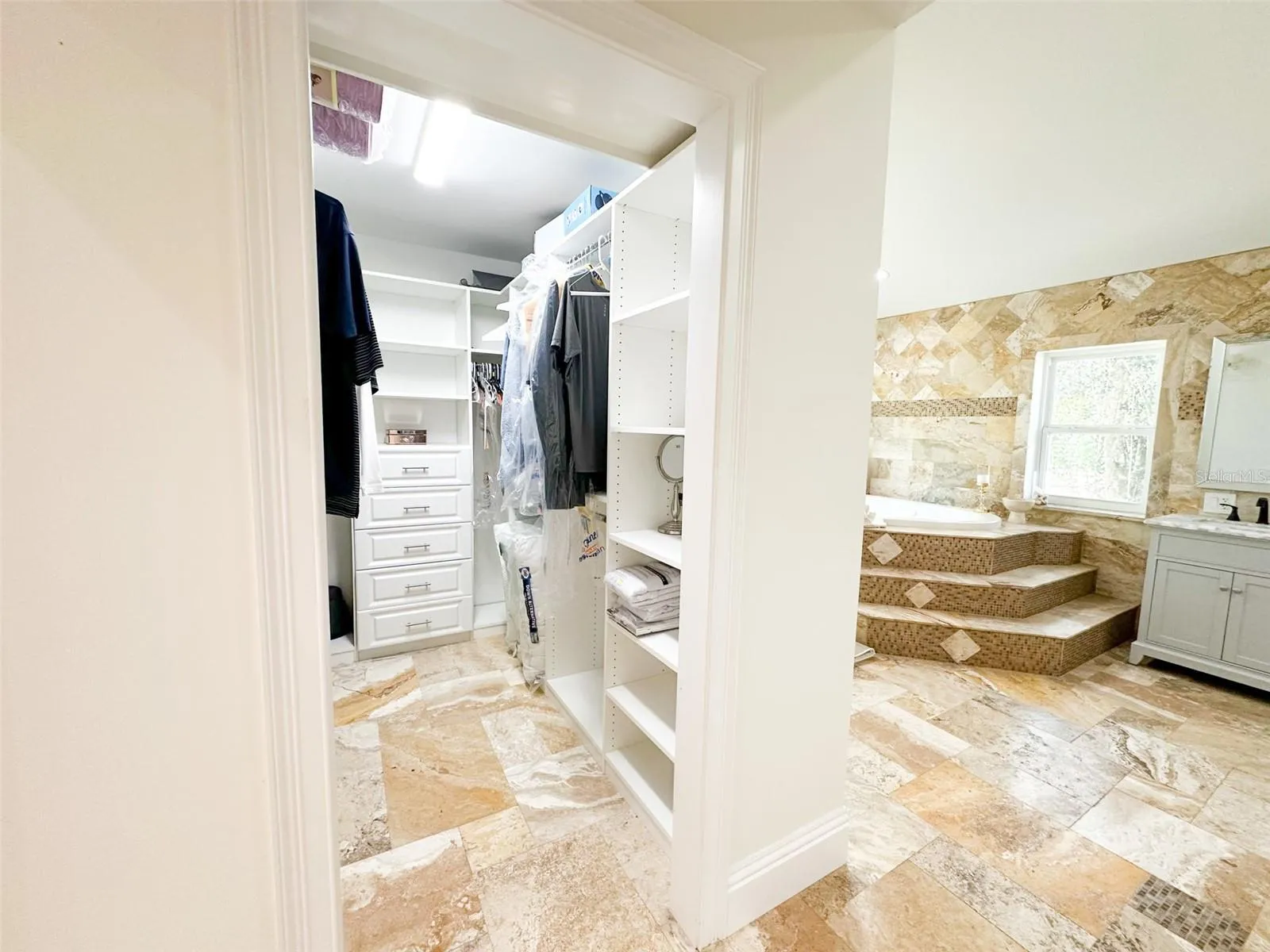 Master Closet 2