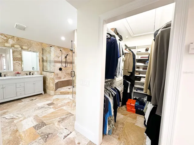 Master Closet 1