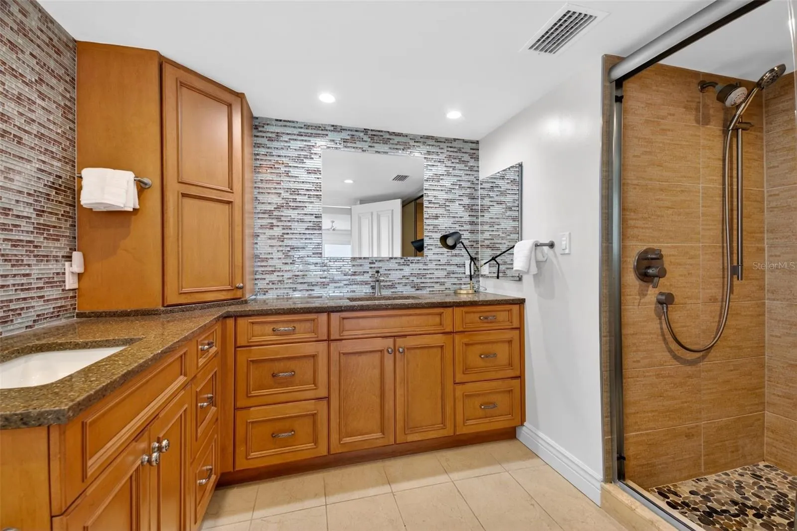 4708 Ocean Boulevard, unit E4
