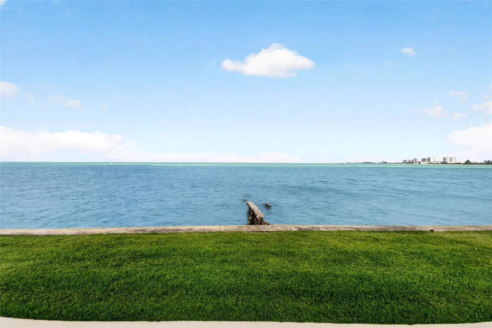 4708 Ocean Boulevard, unit E4