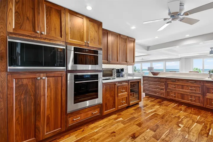 4708 Ocean Boulevard, unit E4