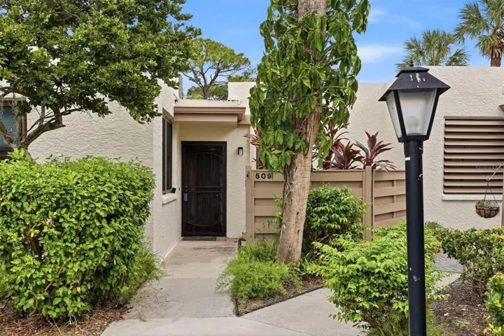 Entry with Court Yard