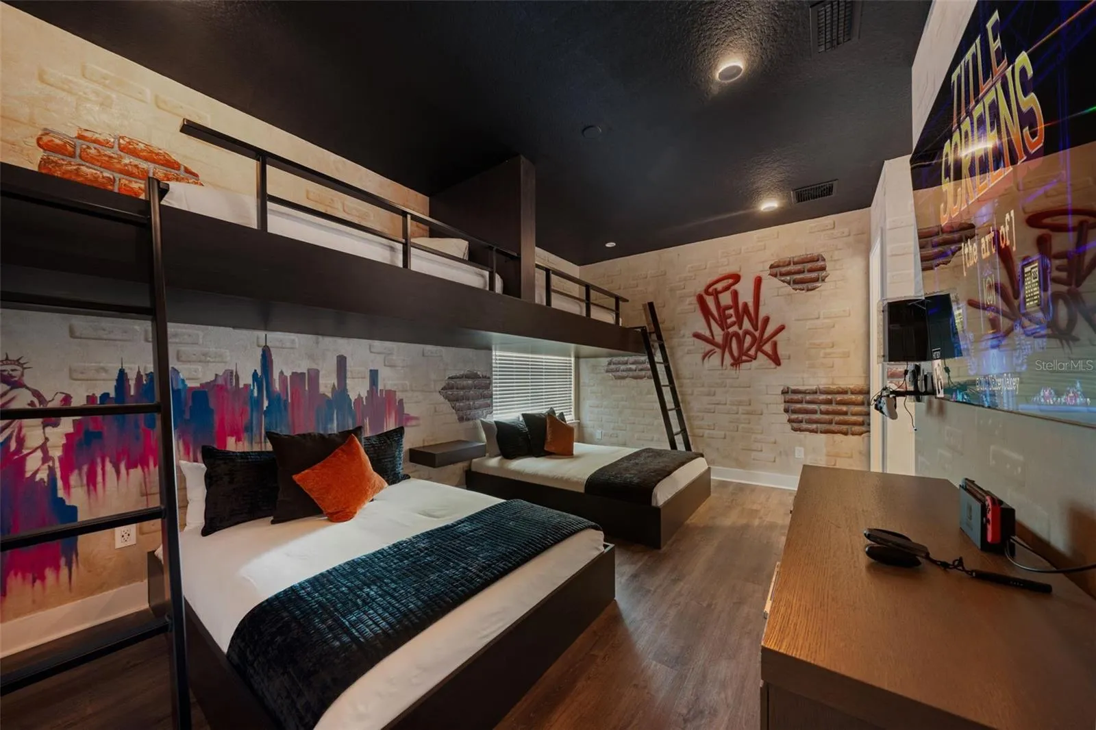 Kids themed bedroom