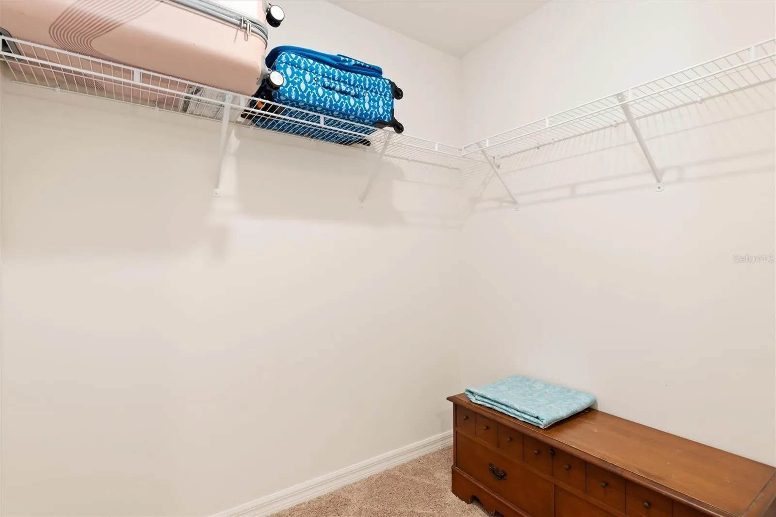 Walk-in closet