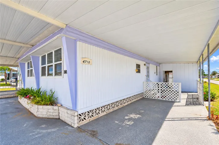 3 Carport