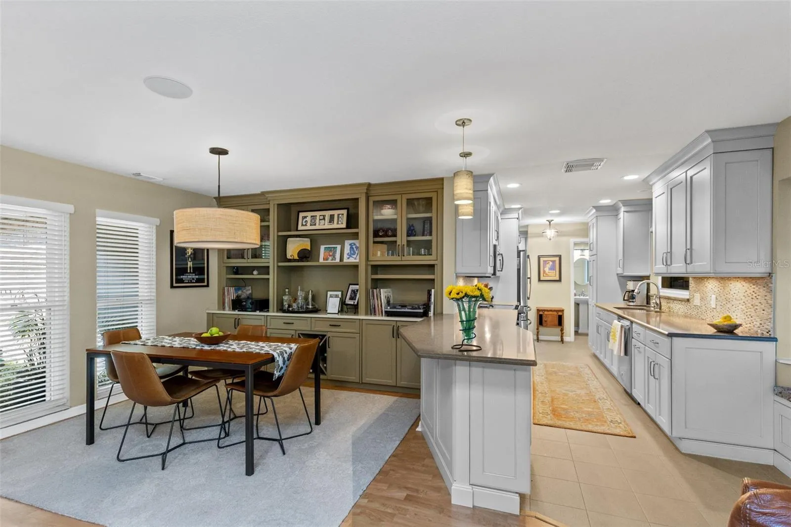 Kitchen/Dining