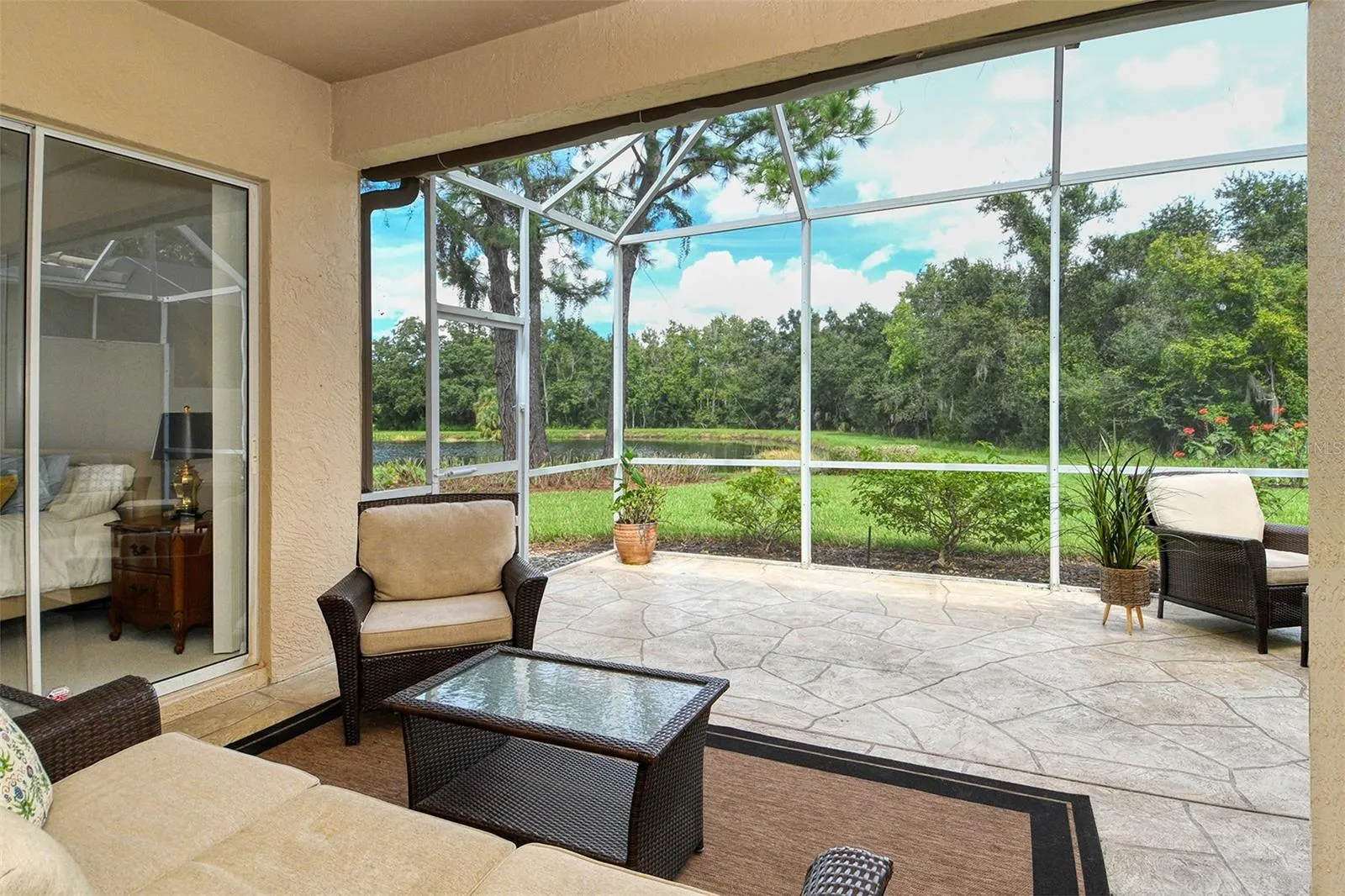 Rear Lanai