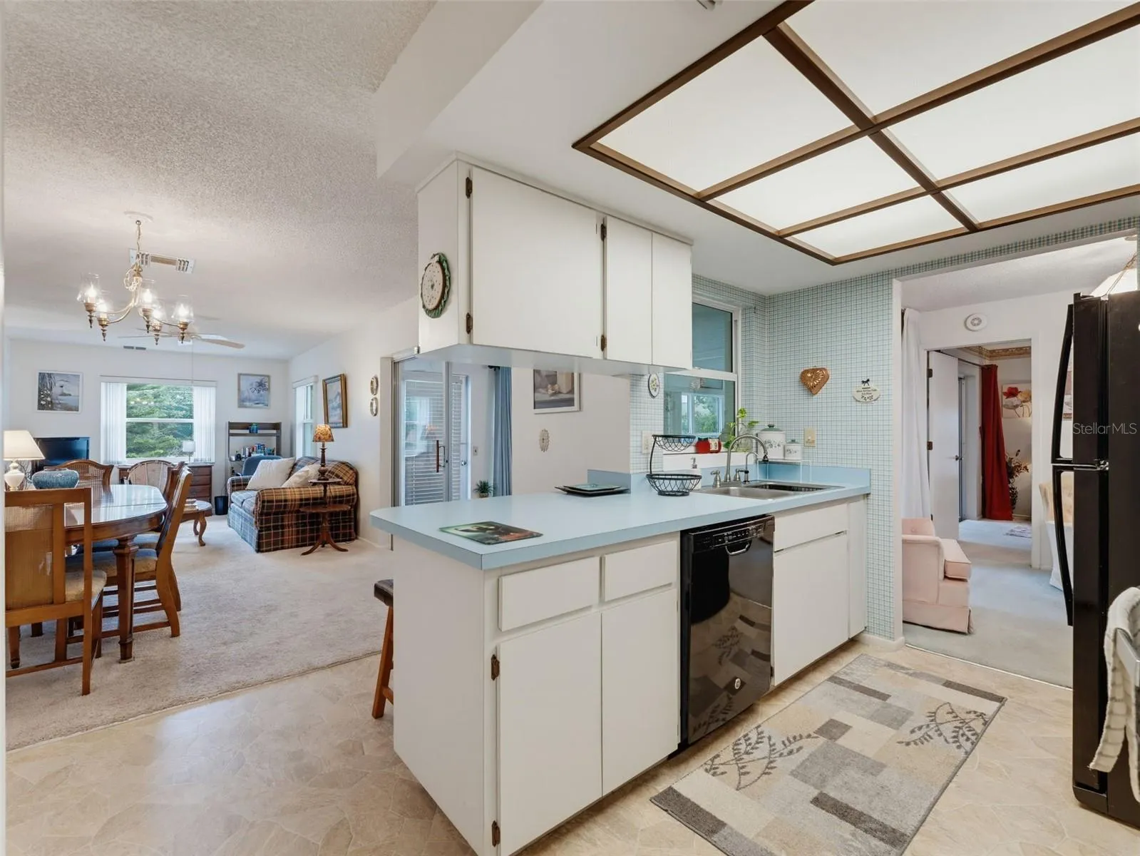 Breakfast bar opens to Family Room