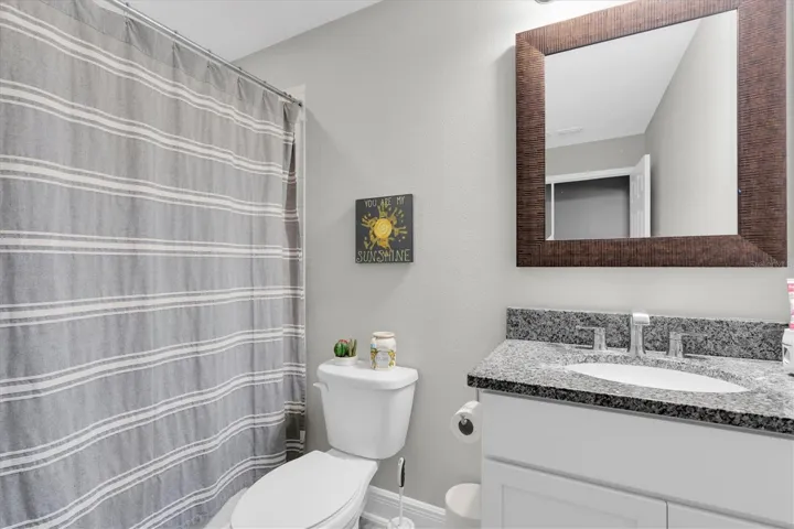 Full Bathroom 3