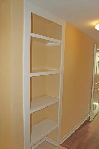 Bedroom Hallway to Bath and Walkin Closet.