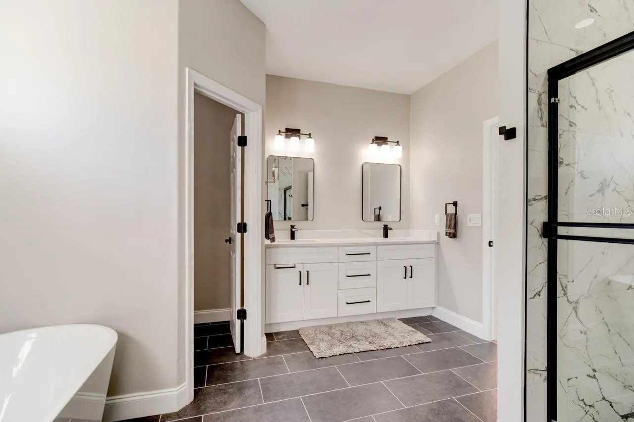 Master Bath