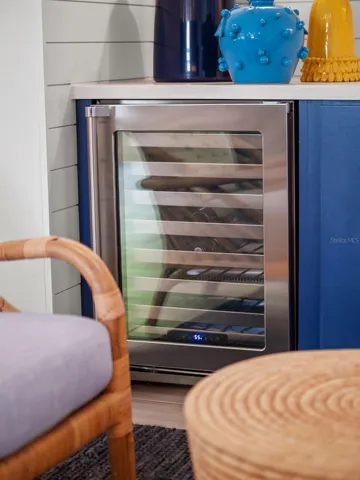 Detail - Wine Fridge